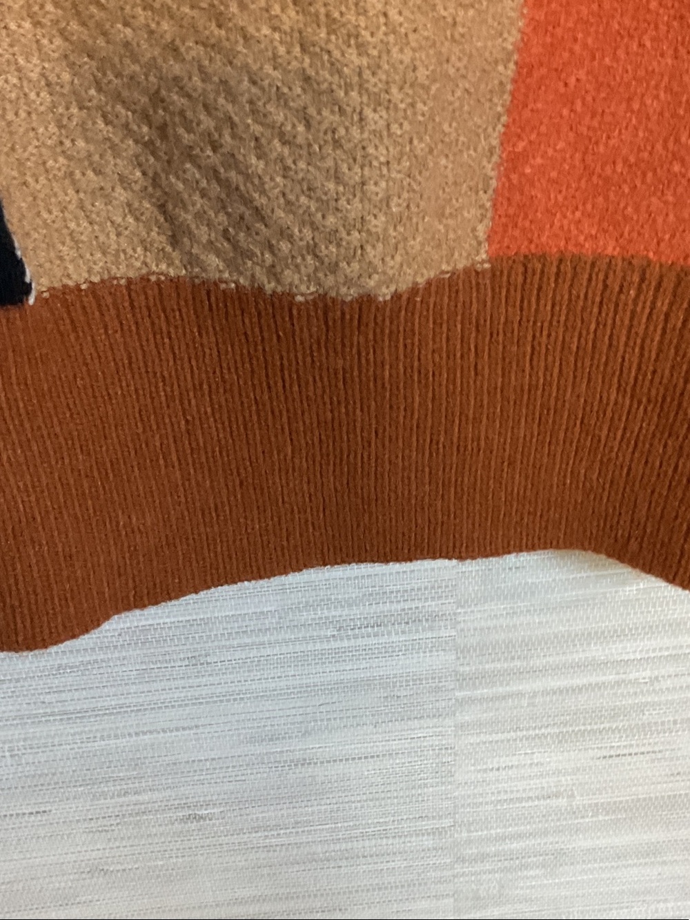 &Merci Turtleneck Floral Leaf Appliqué Patchwork Sweater in Rust & Cream Large - Picture 9 of 15